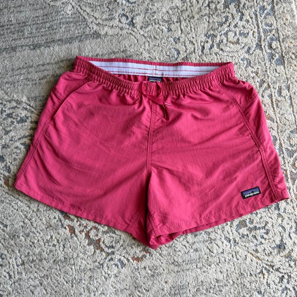 Patagonia Women's Baggies 5" Shorts Pink Size Small RN# 51884